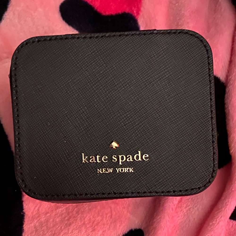Kate spade travel jewlery holder new without tag